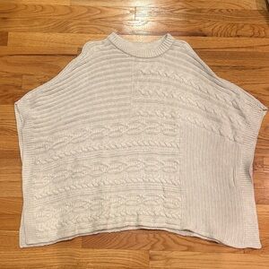 Abercrombie & Fitch Cream Cable Knit Poncho